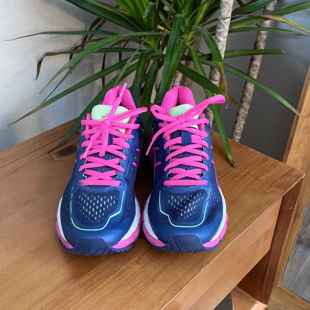 ASICS Gel Kayano 22 Women's Athletic Running Shoes